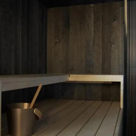 2ndhomes With Sauna & Jacuzzi In Kamppi * Helsinki